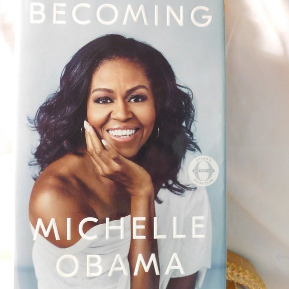 Becoming  Michelle Obama Autobiography Book First Edition - Picture 1 of 4